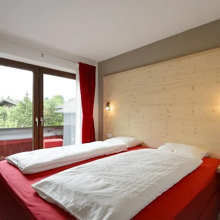 Haus Alpenblick Apartment *