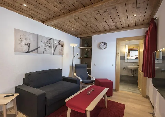 公寓 洛弗阿尔卑斯山景公寓 罗孚尔